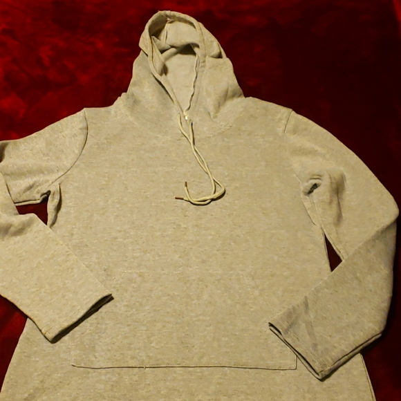 Pullover - Picture 1 of 1